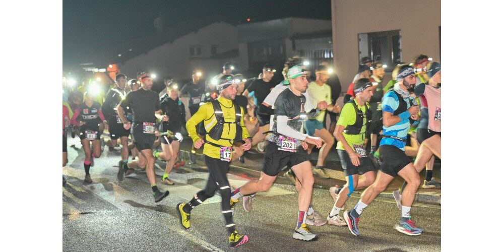 course-nature-fluo-night-trail-photo-vm-lea-didier-1763239197