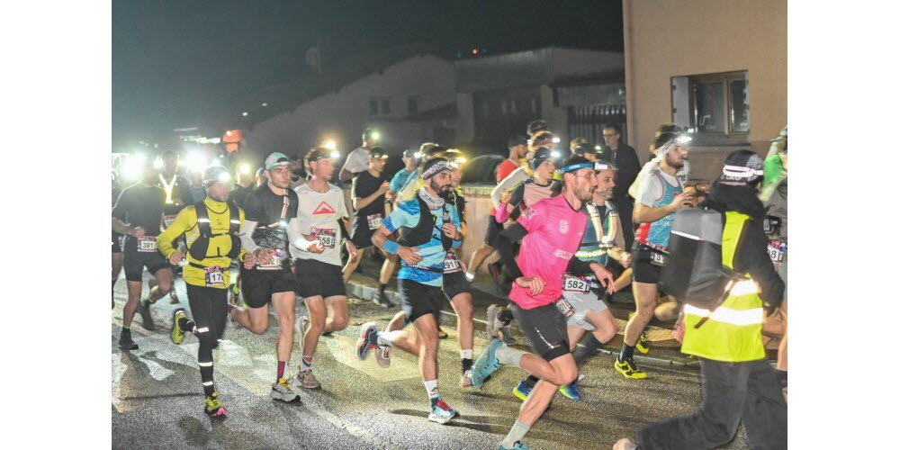 course-nature-fluo-night-trail-photo-vm-lea-didier-1763244937